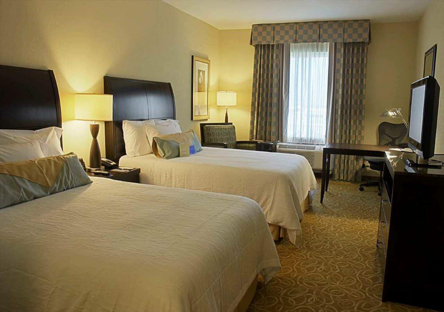 Hilton Garden Inn Miami Airport West Doral Buitenkant foto